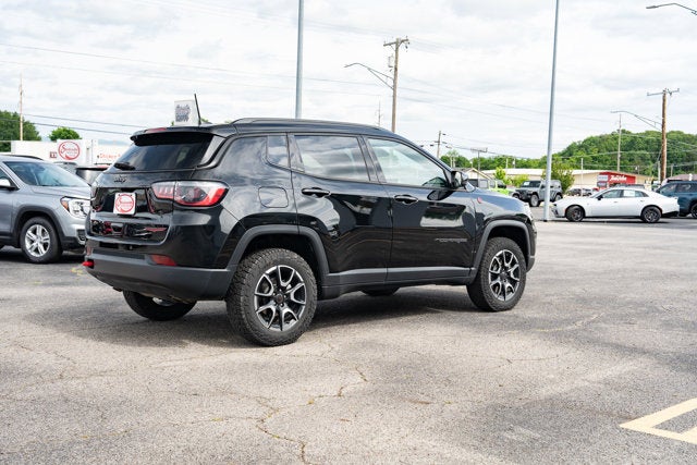 2025 Jeep Compass Trailhawk 4x4