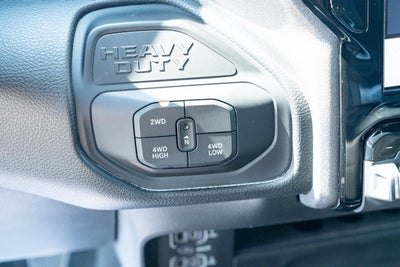 2025 RAM 2500 Tradesman Crew Cab 4x4 6'4' Box
