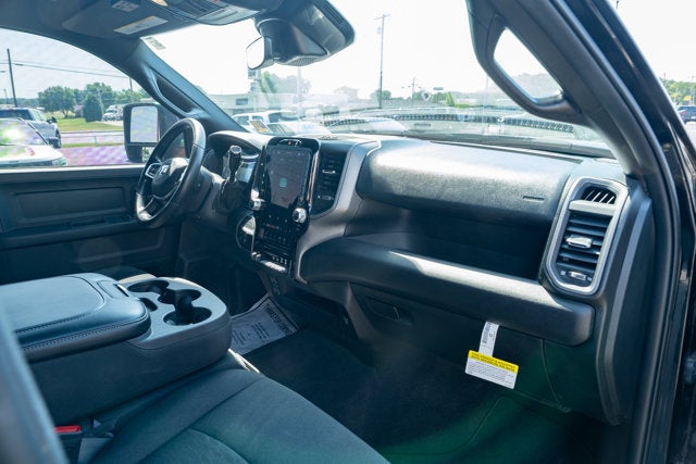 2025 RAM 2500 Tradesman Crew Cab 4x4 6'4' Box