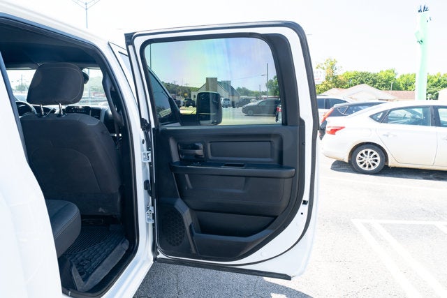 2024 RAM 3500 Tradesman Crew Cab 4x4 8' Box