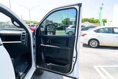 2024 RAM 3500 Tradesman Crew Cab 4x4 8' Box
