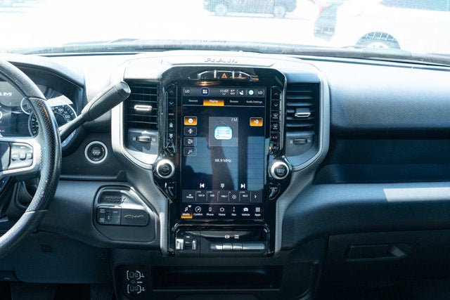 2024 RAM 3500 Tradesman Crew Cab 4x4 8' Box