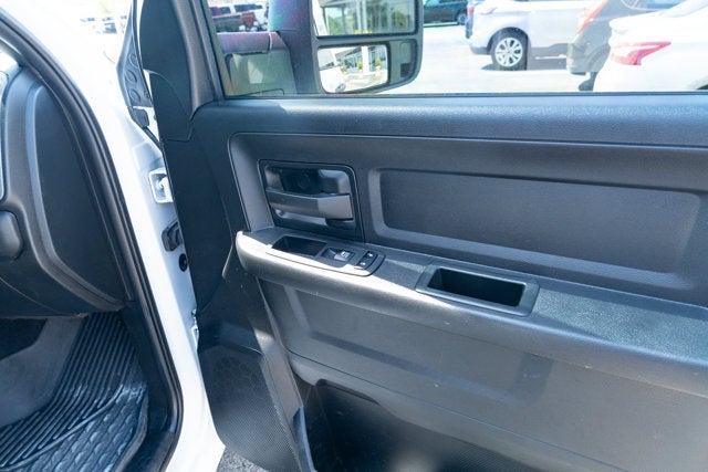 2024 RAM 3500 Tradesman Crew Cab 4x4 8' Box