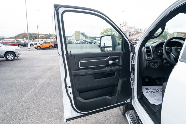 2026 RAM Ram 3500 RAM 3500 BIG HORN CREW CAB 4X4 8' BOX