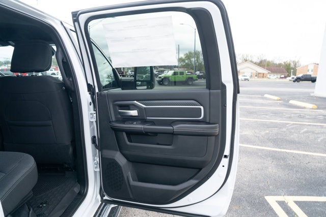 2026 RAM Ram 3500 RAM 3500 BIG HORN CREW CAB 4X4 8' BOX