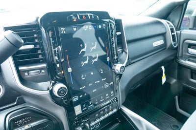 2024 RAM 3500 Lone Star Crew Cab 4x4 8' Box