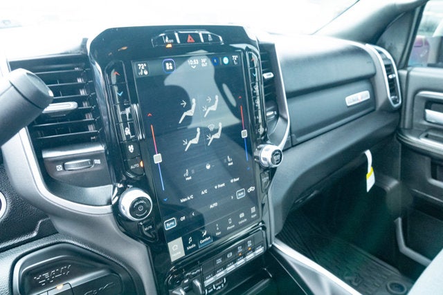 2024 RAM 3500 Lone Star Crew Cab 4x4 8' Box