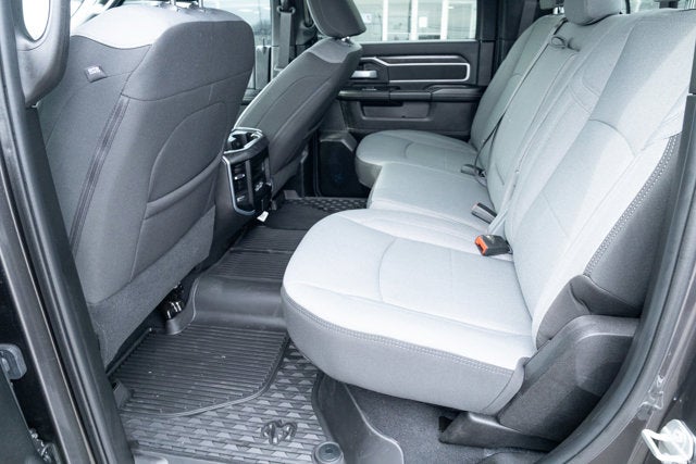 2024 RAM 3500 Lone Star Crew Cab 4x4 8' Box