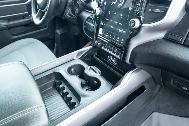 2024 RAM 3500 Lone Star Crew Cab 4x4 8' Box