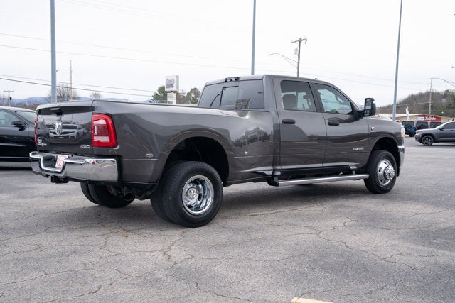 2024 RAM 3500 Lone Star Crew Cab 4x4 8' Box