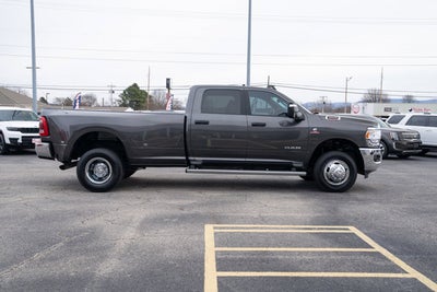 2024 RAM 3500 Lone Star Crew Cab 4x4 8' Box