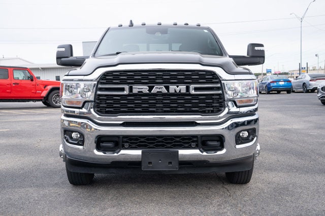 2024 RAM 3500 Lone Star Crew Cab 4x4 8' Box