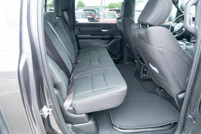 2026 RAM Ram 1500 RAM 1500 TRADESMAN CREW CAB 4X2 5'7' BOX