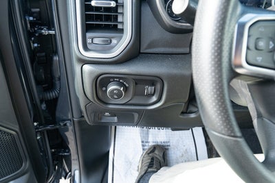 2026 RAM Ram 1500 RAM 1500 WARLOCK CREW CAB 4X4 5'7' BOX