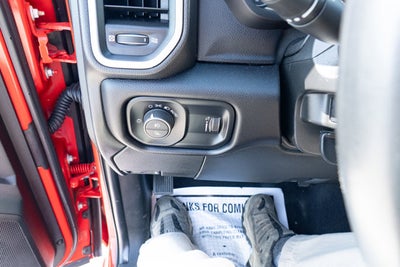 2024 RAM 2500 Big Horn Crew Cab 4x4 6'4' Box