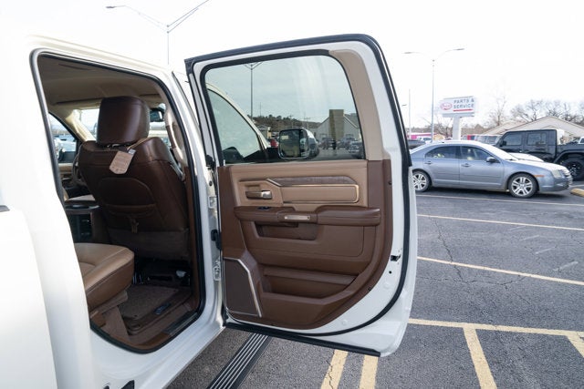 2022 RAM 2500 Limited Longhorn Crew Cab 4x4 6'4' Box