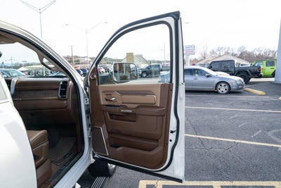 2022 RAM 2500 Limited Longhorn Crew Cab 4x4 6'4' Box