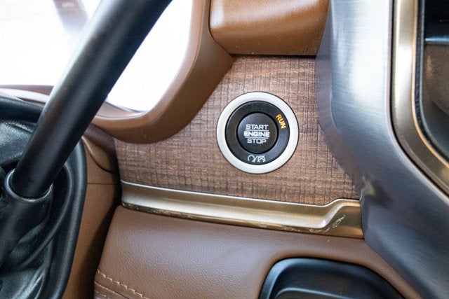 2022 RAM 2500 Limited Longhorn Crew Cab 4x4 6'4' Box