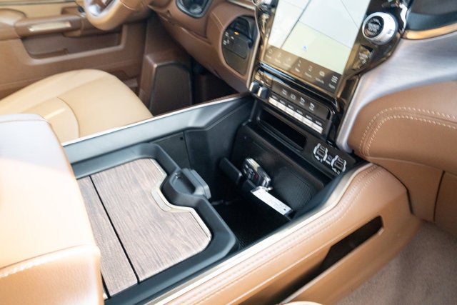 2022 RAM 2500 Limited Longhorn Crew Cab 4x4 6'4' Box