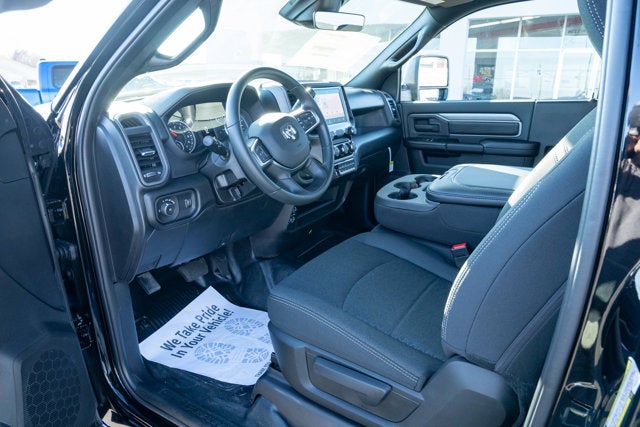 2026 RAM Ram 3500 Chassis Cab RAM 3500 TRADESMAN CHASSIS REGULAR CAB 4X4 60' CA