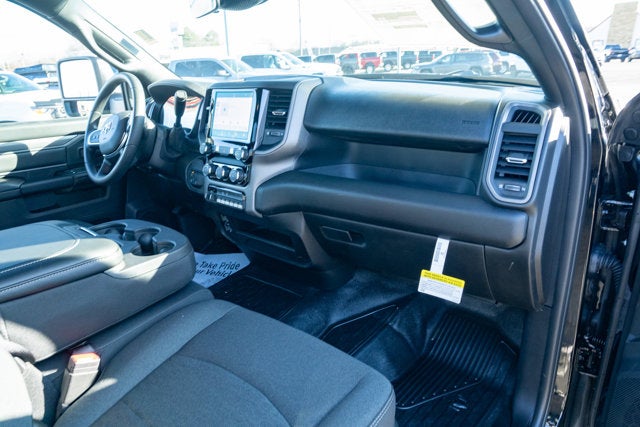 2026 RAM Ram 3500 Chassis Cab RAM 3500 TRADESMAN CHASSIS REGULAR CAB 4X4 60' CA