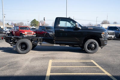 2026 RAM Ram 3500 Chassis Cab RAM 3500 TRADESMAN CHASSIS REGULAR CAB 4X4 60' CA