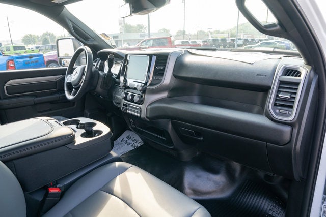 2026 RAM Ram 3500 Chassis Cab RAM 3500 TRADESMAN CHASSIS REGULAR CAB 4X4 84' CA