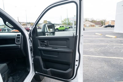 2026 RAM Ram 3500 Chassis Cab RAM 3500 TRADESMAN CREW CAB CHASSIS 4X4 60' CA