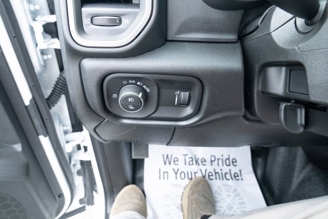 2026 RAM Ram 3500 Chassis Cab RAM 3500 TRADESMAN CREW CAB CHASSIS 4X4 60' CA