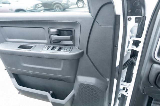 2026 RAM Ram 3500 Chassis Cab RAM 3500 TRADESMAN CREW CAB CHASSIS 4X4 60' CA