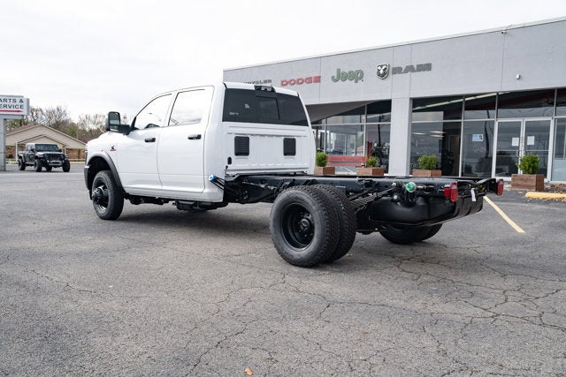 2026 RAM Ram 3500 Chassis Cab RAM 3500 TRADESMAN CREW CAB CHASSIS 4X4 60' CA