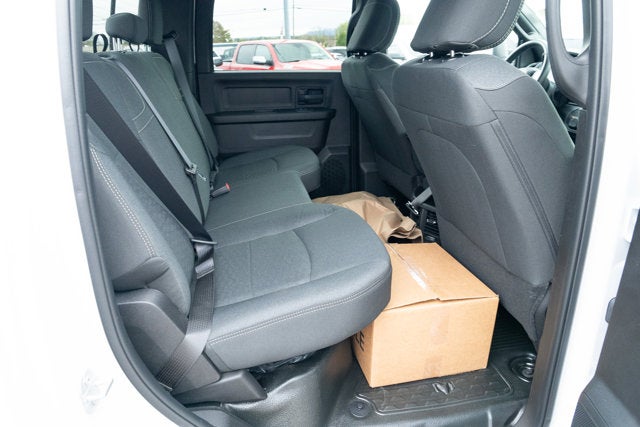 2026 RAM Ram 3500 Chassis Cab RAM 3500 TRADESMAN CREW CAB CHASSIS 4X4 60' CA