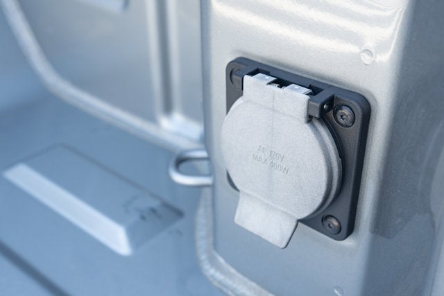 2024 Chevrolet Silverado 1500 2WD Crew Cab Short Bed Custom