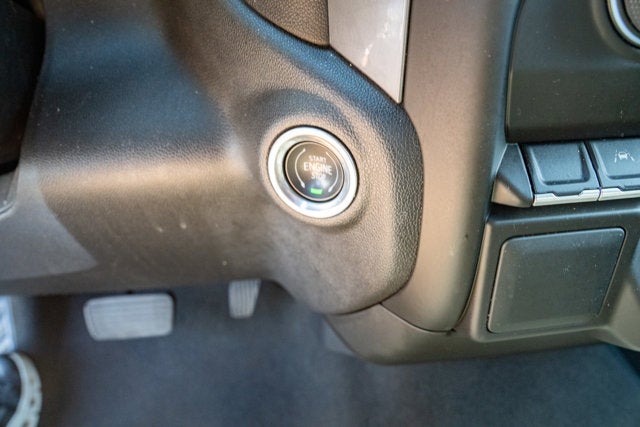 2024 Chevrolet Silverado 1500 2WD Crew Cab Short Bed Custom