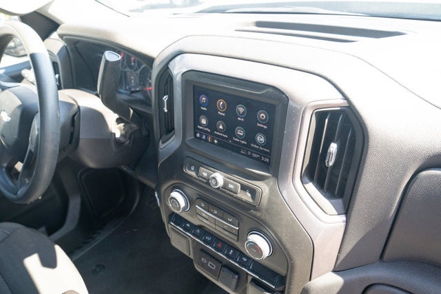 2024 Chevrolet Silverado 1500 2WD Crew Cab Short Bed Custom