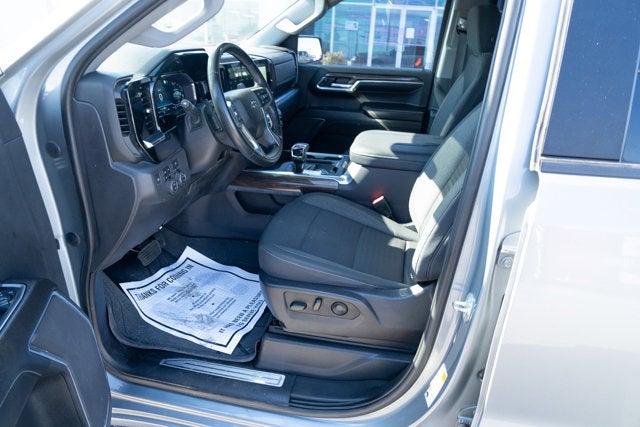 2023 Chevrolet Silverado 1500 4WD Crew Cab Short Bed RST