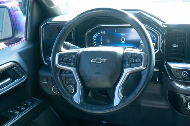 2023 Chevrolet Silverado 1500 4WD Crew Cab Short Bed RST