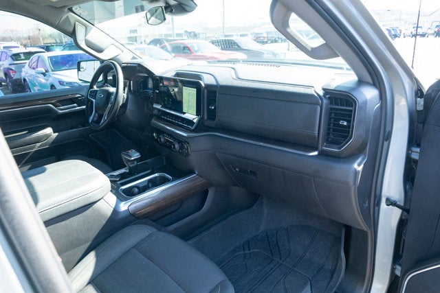 2023 Chevrolet Silverado 1500 4WD Crew Cab Short Bed RST