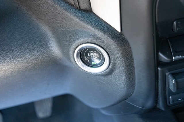 2020 Chevrolet Silverado 1500 4WD Crew Cab Standard Bed RST