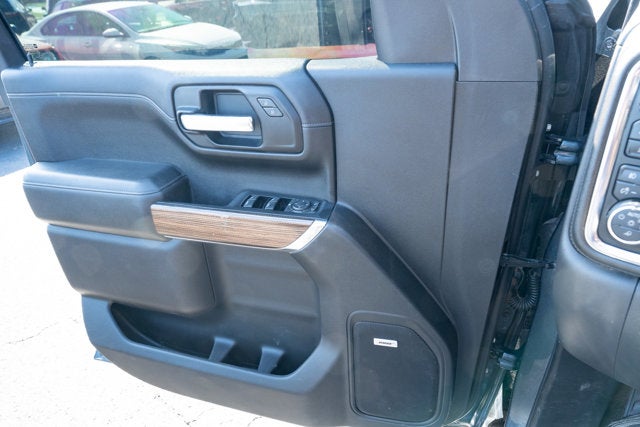 2020 Chevrolet Silverado 1500 4WD Crew Cab Standard Bed RST