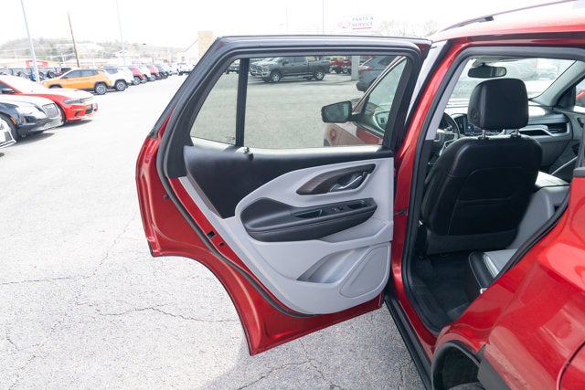 2022 GMC Terrain FWD SLT