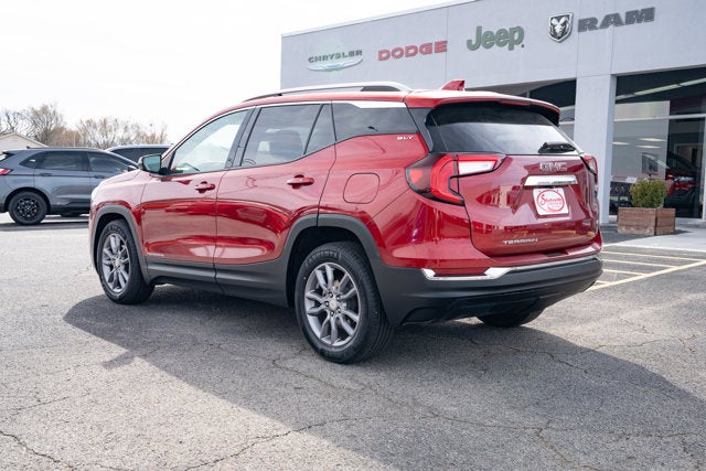 2022 GMC Terrain FWD SLT