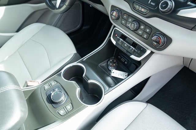 2022 GMC Terrain FWD SLT