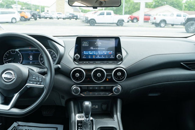 2024 Nissan Sentra SV Xtronic CVT
