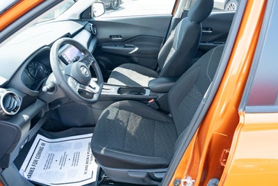 2024 Nissan Kicks SV Xtronic CVT