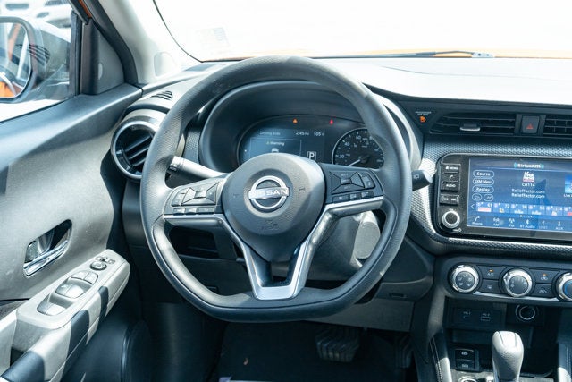 2024 Nissan Kicks SV Xtronic CVT