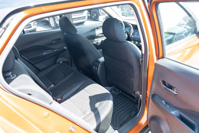2024 Nissan Kicks SV Xtronic CVT