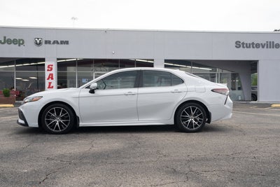 2023 Toyota Camry SE AWD