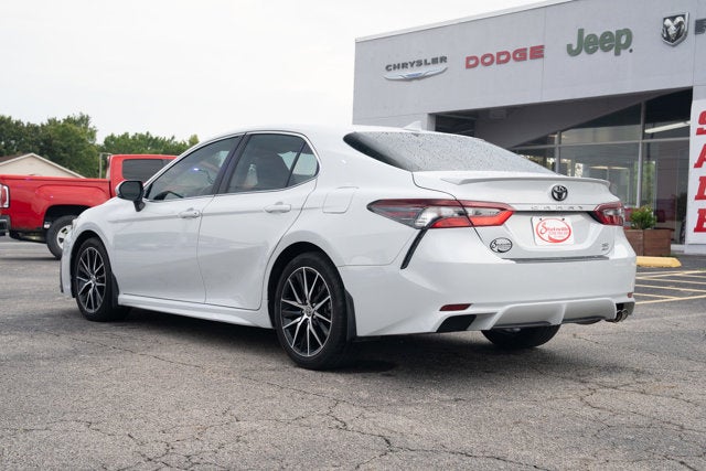2023 Toyota Camry SE AWD