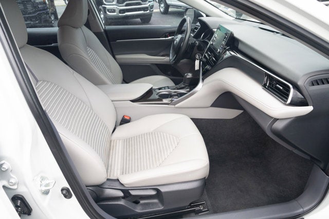 2023 Toyota Camry SE AWD